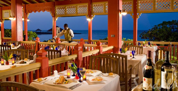 Sandals Royal Bahamian Stew Fish Dinner resized 600