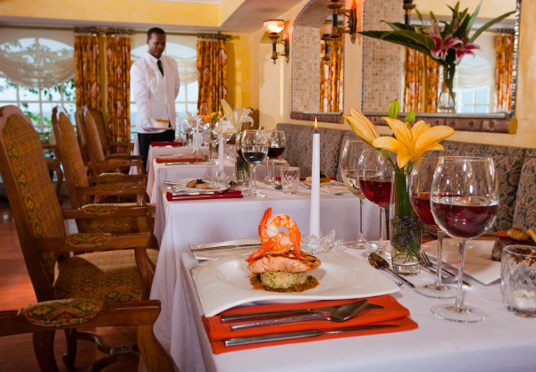 Sandals La Toc St Lucia fine dining resized 600